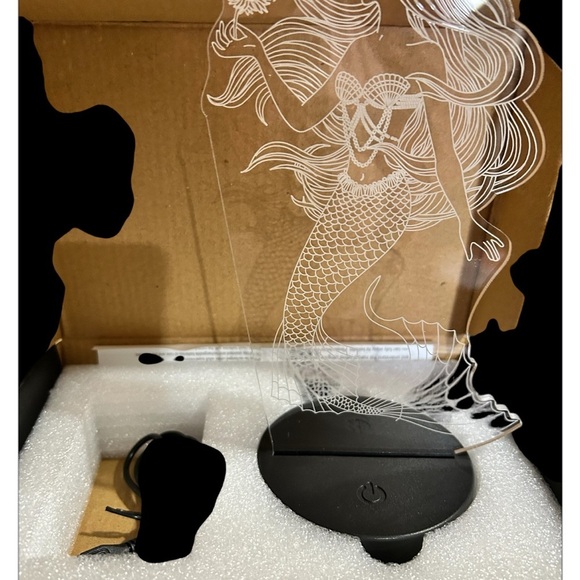 Mermaid LED Night Light with Black Base - Picture 3 of 6